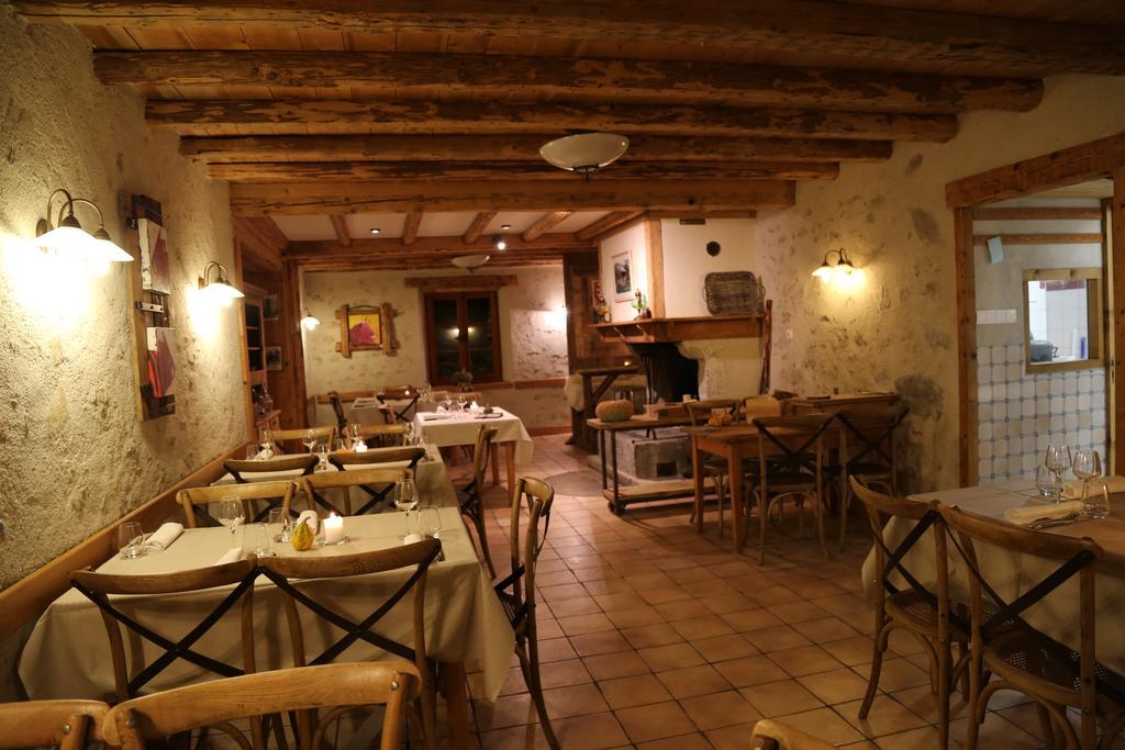Auberge Du Moulin De Lere Vailly Dış mekan fotoğraf